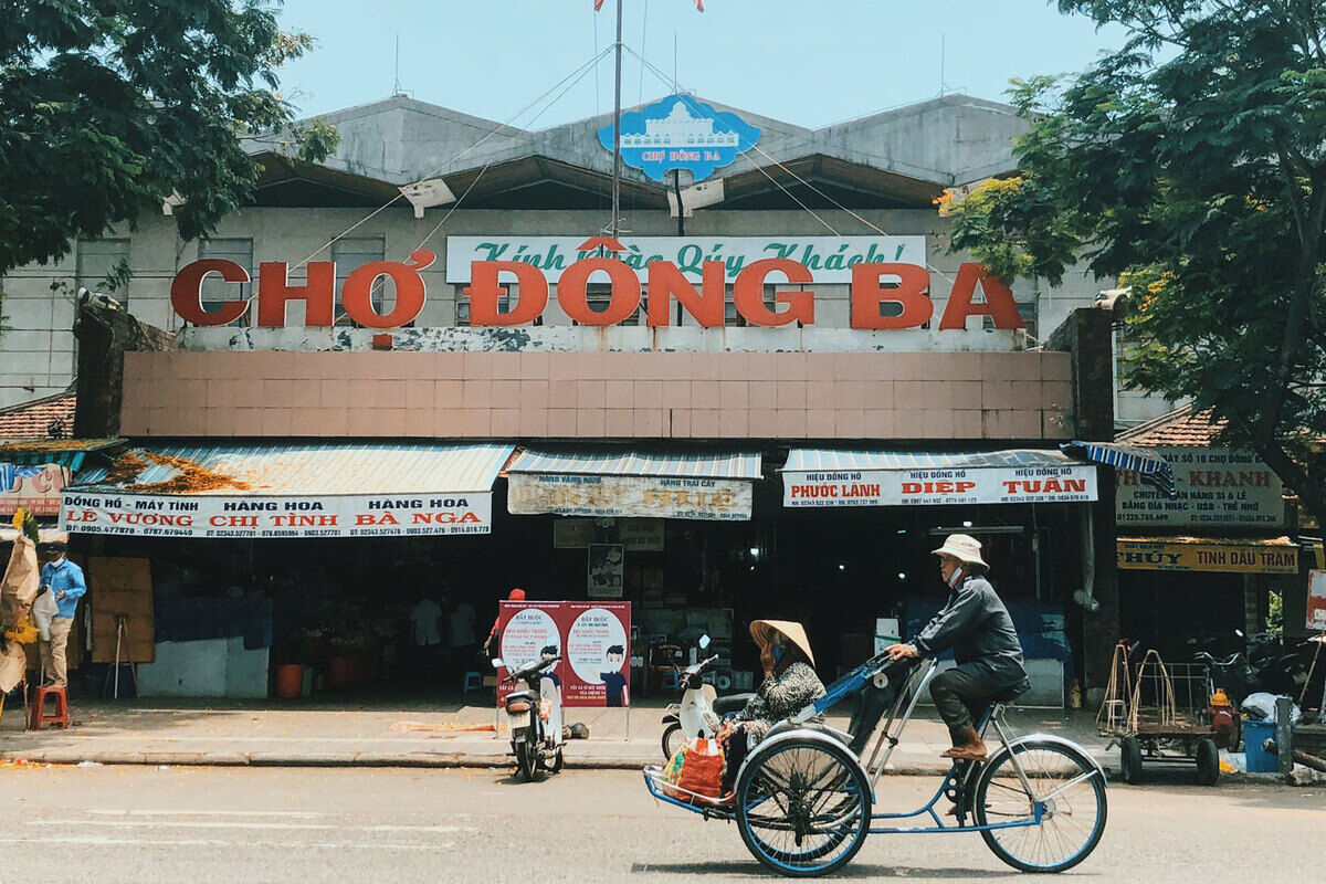 Shop for bánh bèo ingredients at Hue’s vibrant market